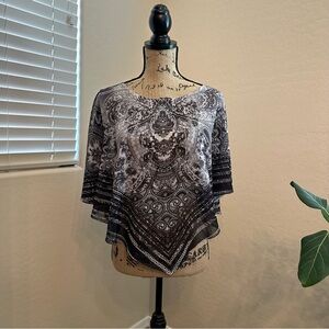 ONE WORLD Black and Gray Textured Top